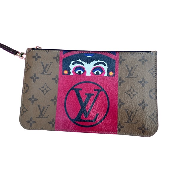 Authentic Louis Vuitton Yamamoto Monogram Reverse Kabuki Pochette - Picture 1 of 6